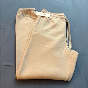 Calvin Klein Performance Jogger Sweatpants Beige Oatmeal Size S NWT $59.50